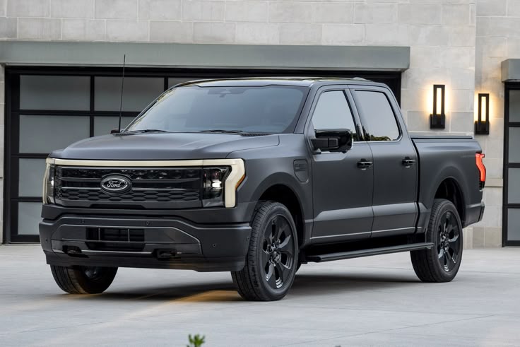 Ford F-150 Lightning - ford 2024