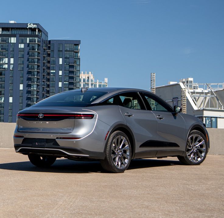 toyota Toyota Crown - Imagem 3