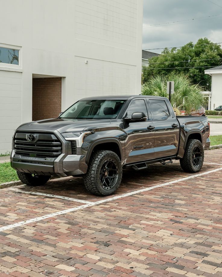 toyota Toyota Tundra - Imagem 2